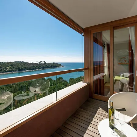 Готель Maistra Select Island Istra 4*